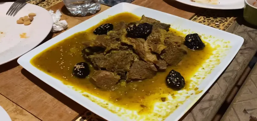 Delicious Food in Luxury Desert Camp